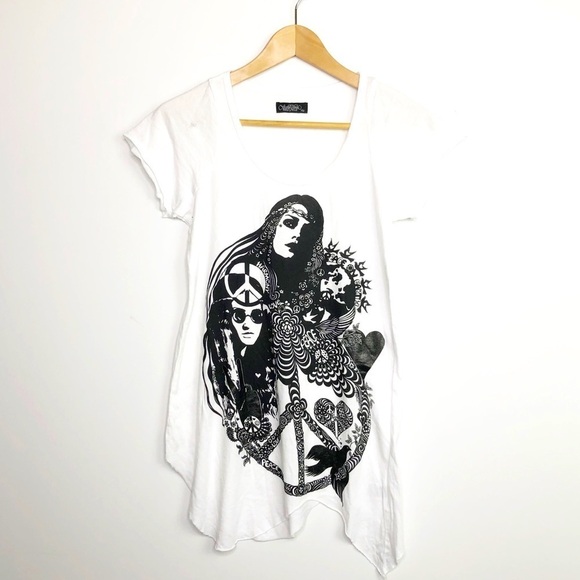 𝅺Lauren Moshi white T-shirt with black graphics peace on earth - Picture 1 of 13